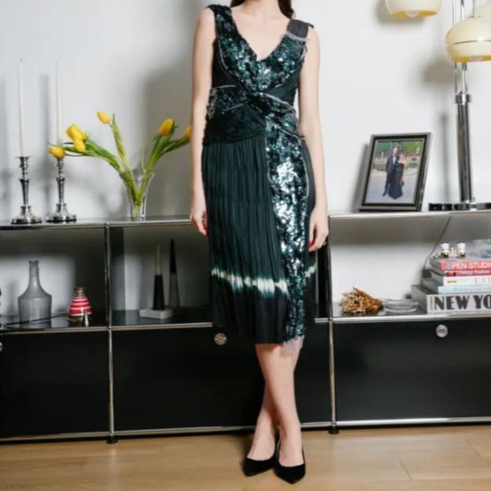 PRADA DRESS!! STUNNING!